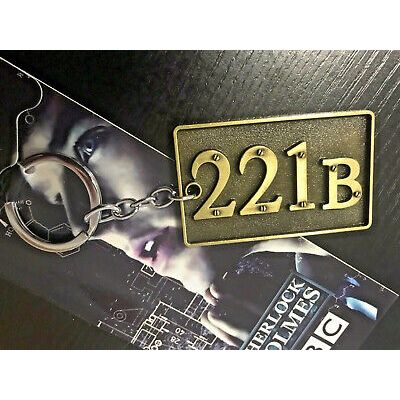 Sherlock Holmes Keyring 221B Baker Street