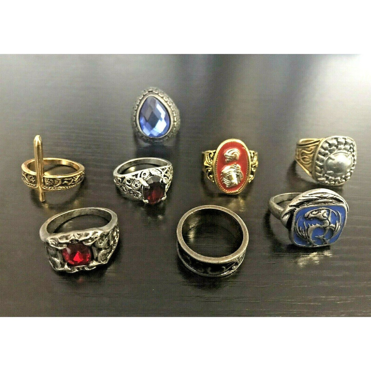 Dark Souls Figure and Rings Set